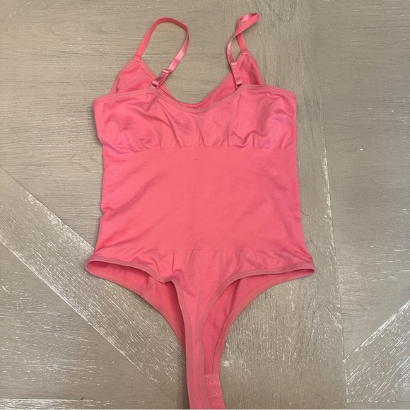 Pink Bodysuit with Structured Bust and Stretchy Fabric Barbie - Picture 4 of 6